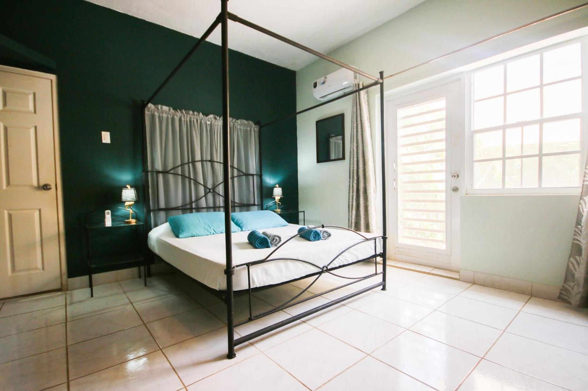 Woodstock Palmresort Curacao Willemstad Dış mekan fotoğraf