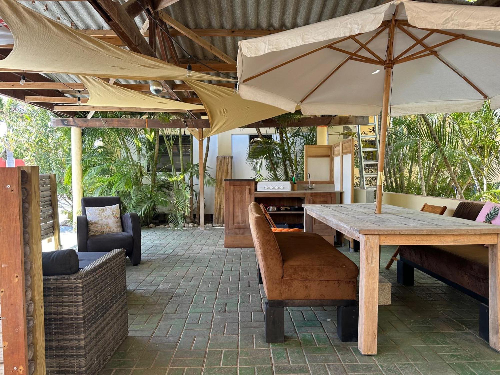 Woodstock Palmresort Curacao Willemstad Dış mekan fotoğraf